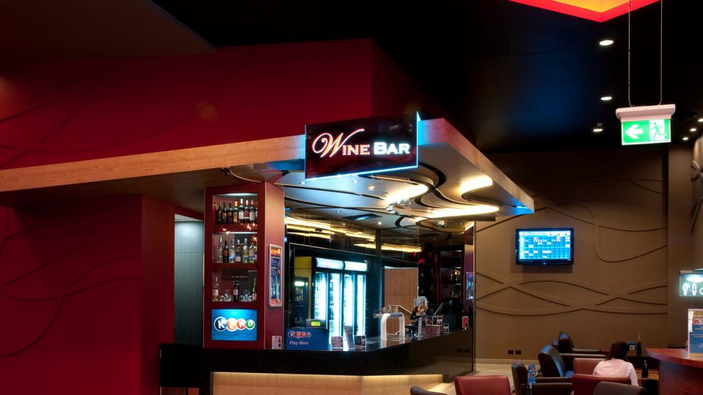 WINE BAR