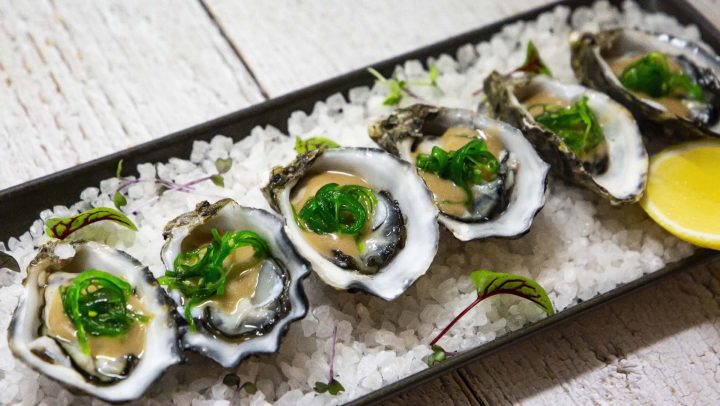 Wakame Oysters